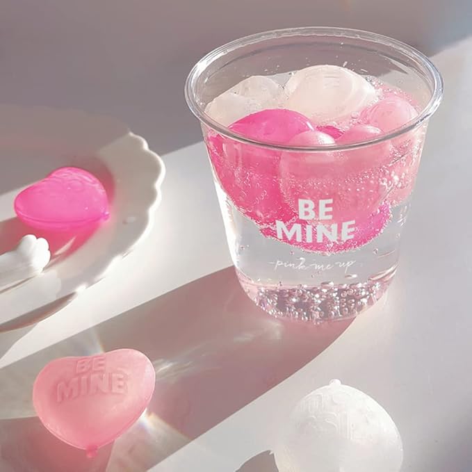 Reusable Ice Cube, 30 pcs Heart Shape Reusable Ice Cubes for Drinks, Whiskey, Cocktails, Wine, Coffee.Washable Non-Melting Plastic Ice Cubes BPA